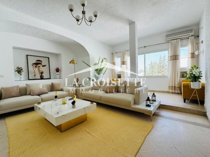 Appartement meublé S+3 avec piscine à La Marsa